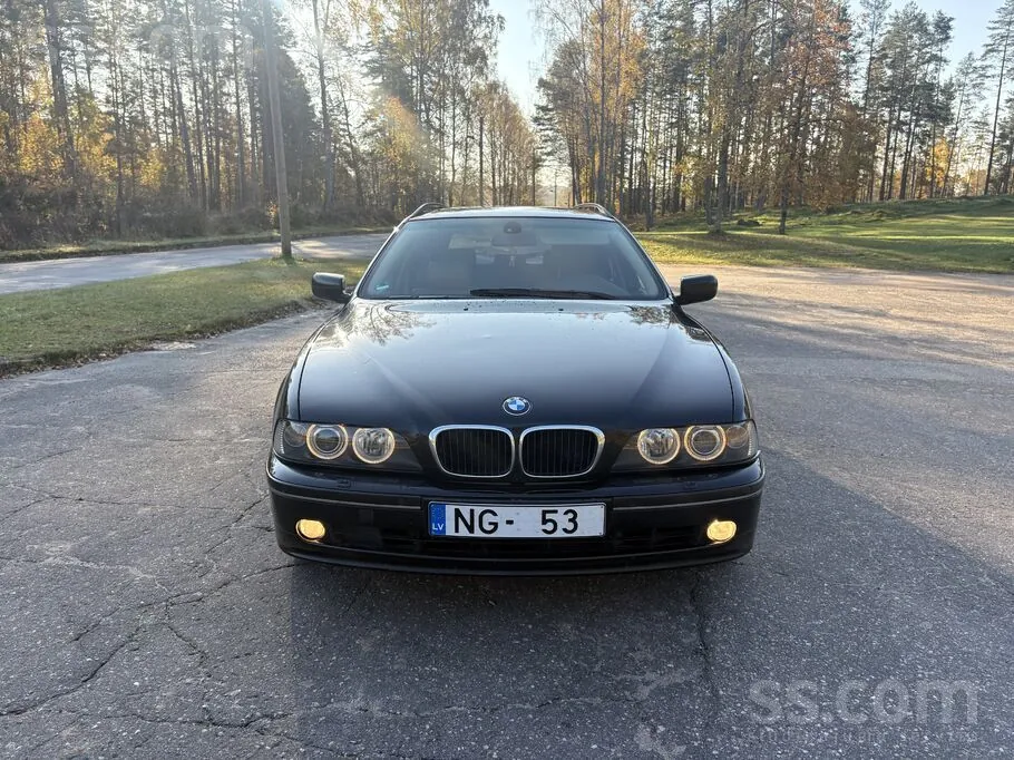 BMW 525 2003 photo 2