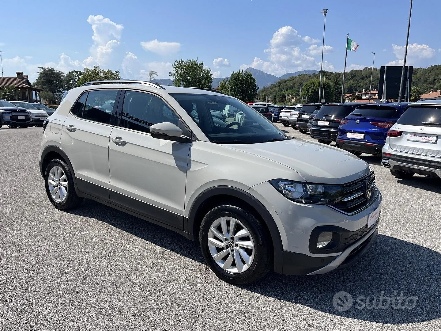 Volkswagen T-Cross 2023 photo 3