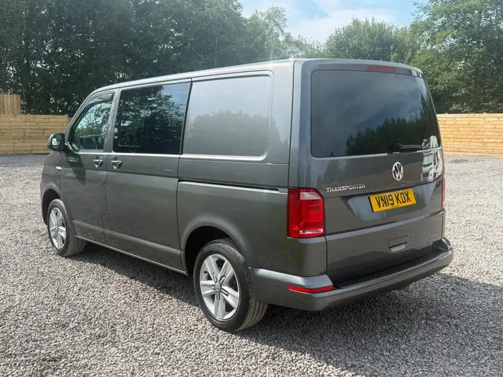Volkswagen Transporter 2019 photo 5