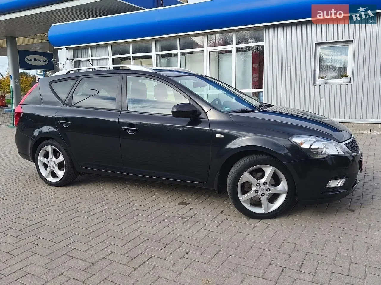 Kia Ceed 2009 photo 2