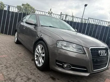 Audi A3 2012 photo 2