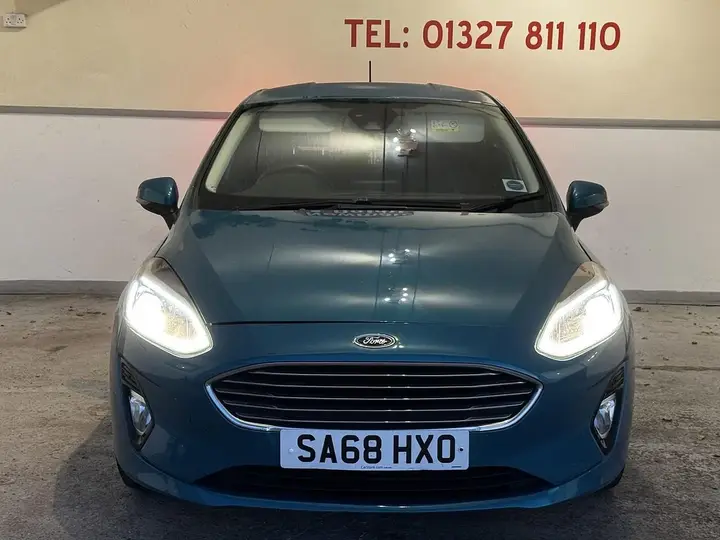 Ford Fiesta 2018 photo 2