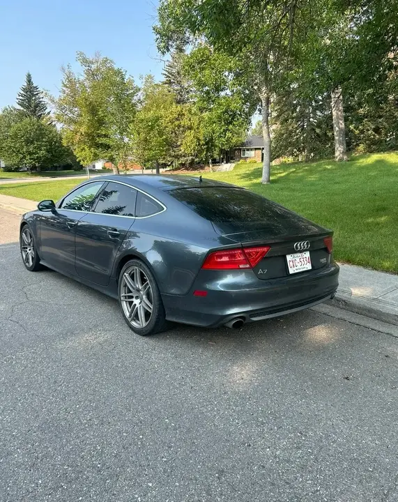 Audi A7 2012 photo 3