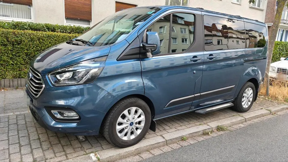 Ford Tourneo Custom