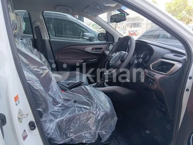 Suzuki Fronx 2026 photo 4