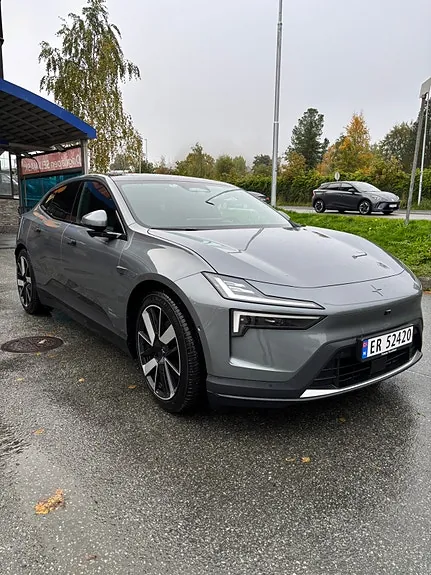 Polestar 4 2026 photo 3