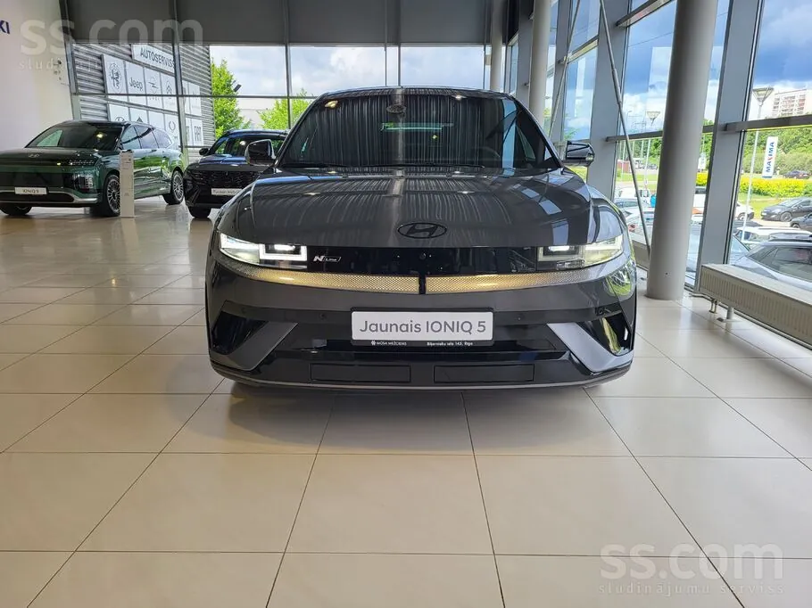 Hyundai Ioniq 5 2026 photo 2
