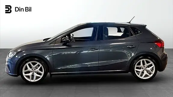Seat Ibiza 2021 photo 2