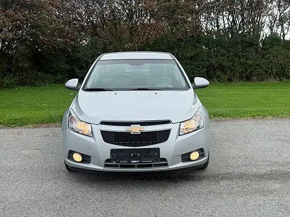 Chevrolet Cruze 2009 photo 4