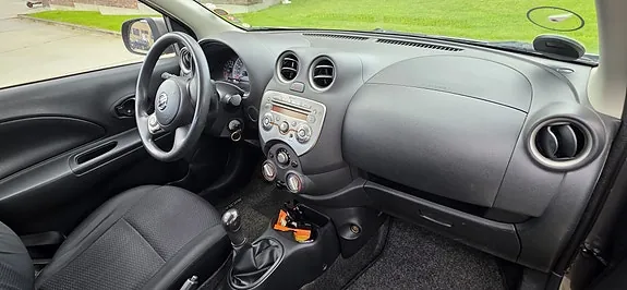 Nissan Micra 2013 photo 4