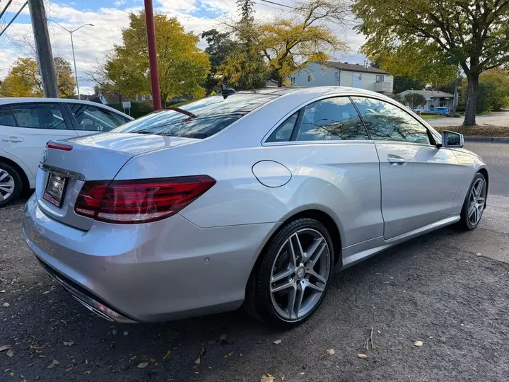Mercedes-Benz E-Class 2015 photo 4
