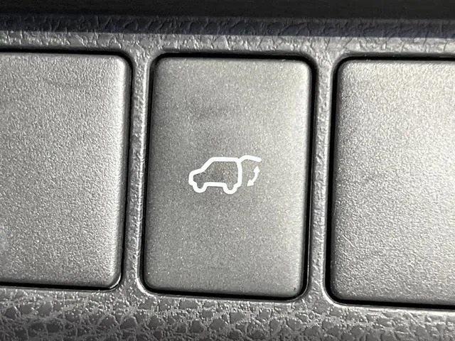 Toyota Haillaa Premium 2017 photo 5