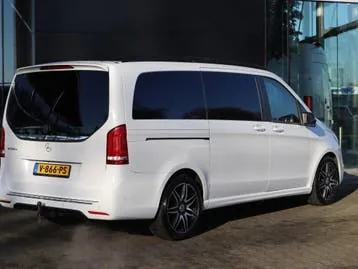 Mercedes-Benz V-Class 2018 photo 2