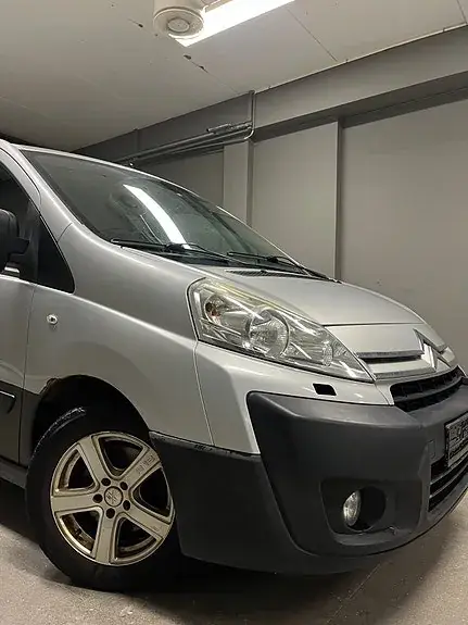 Citroen Jumpy 2011 photo 2