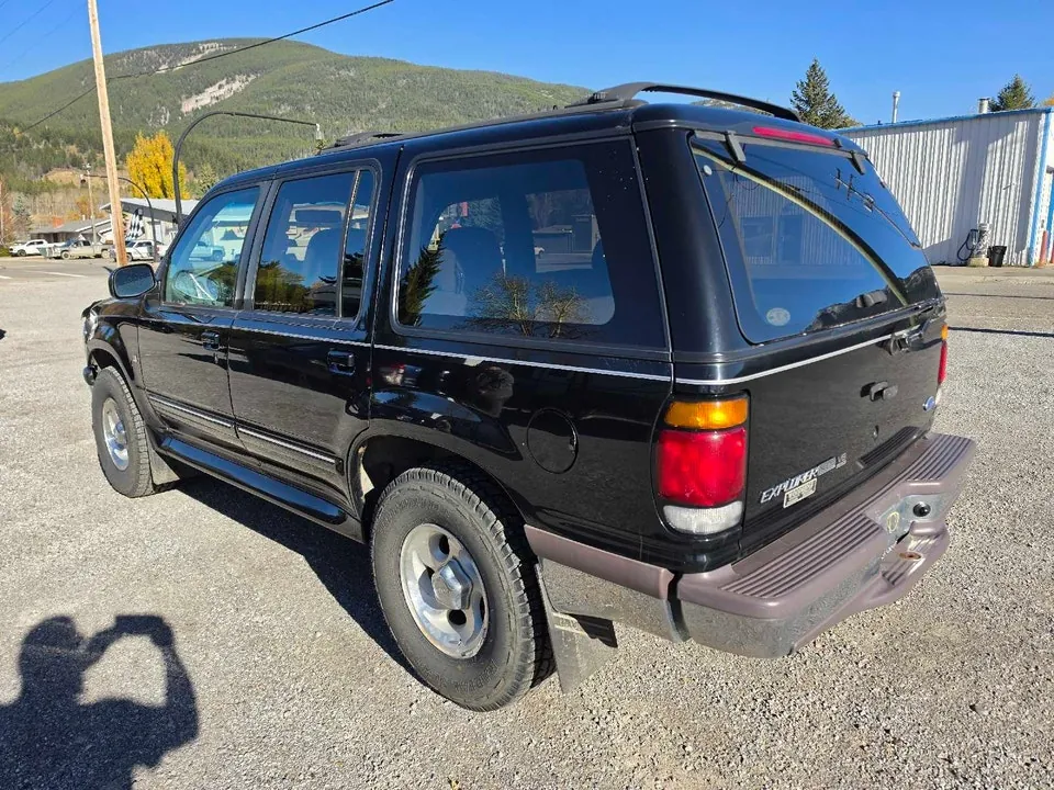 Ford Explorer 1996 photo 2