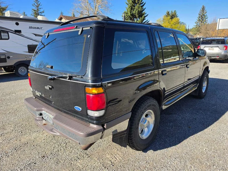 Ford Explorer 1996 photo 3