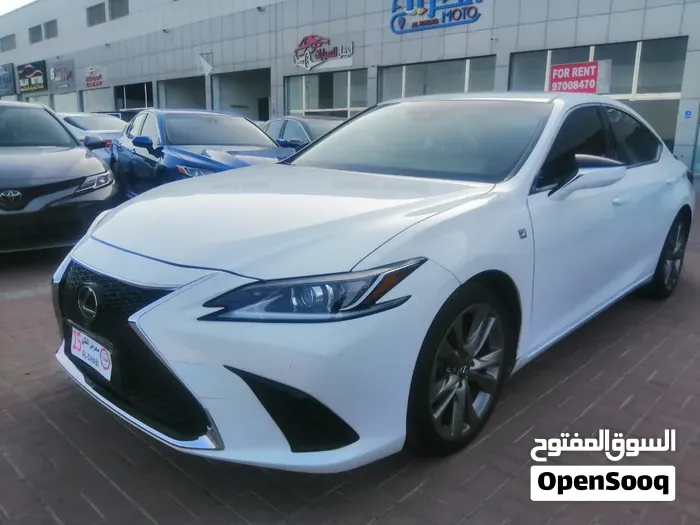 Lexus Es 2019 photo 2