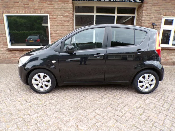 Opel Agila 2009 photo 2