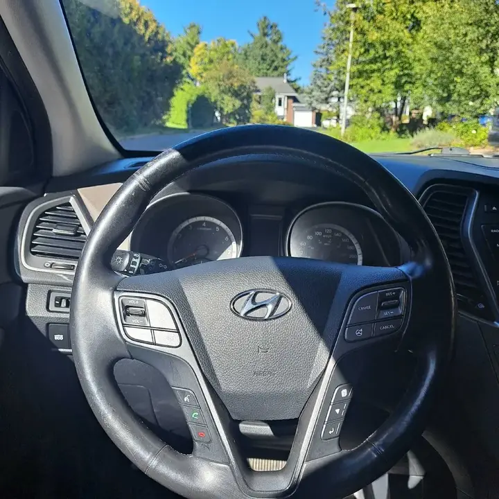 Hyundai Santa Fe 2013 photo 3