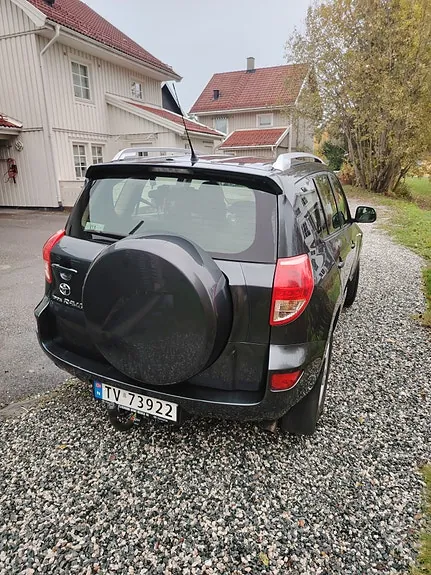 Toyota Rav4 2006 photo 2
