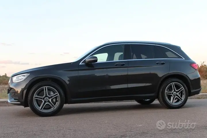 Mercedes-Benz Glc 2022 photo 2