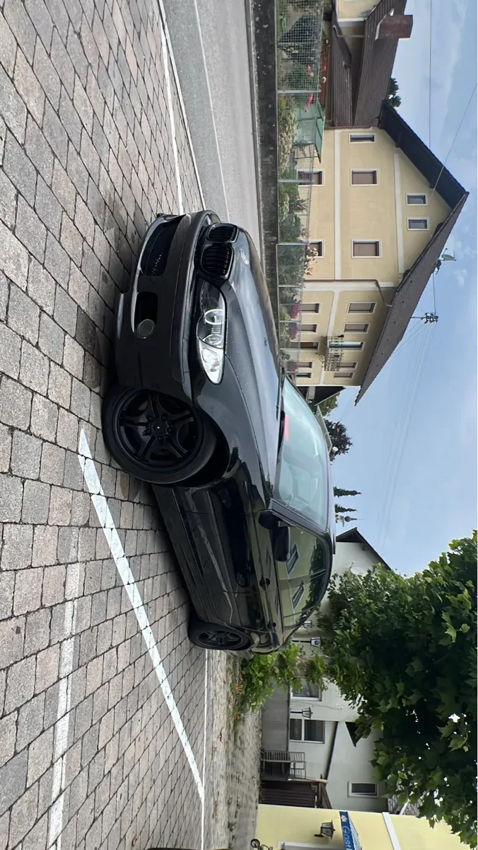 BMW 3 Series 2003 photo 3