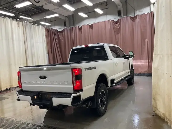 Ford F-350 Super Duty 2026 photo 5