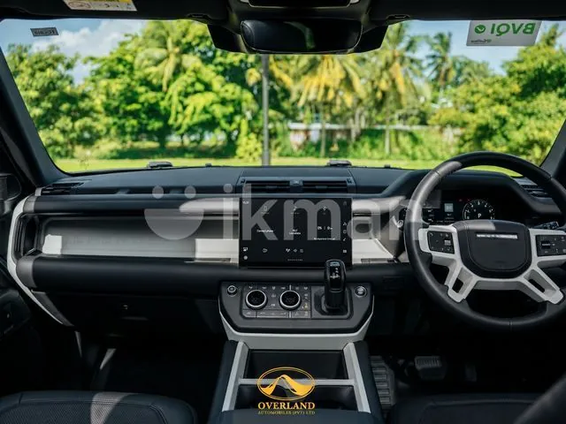 Land Rover Defender 2025 photo 4