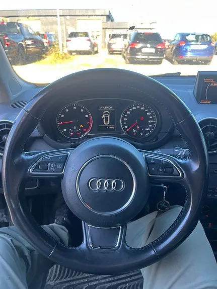 Audi A1 2012 photo 5