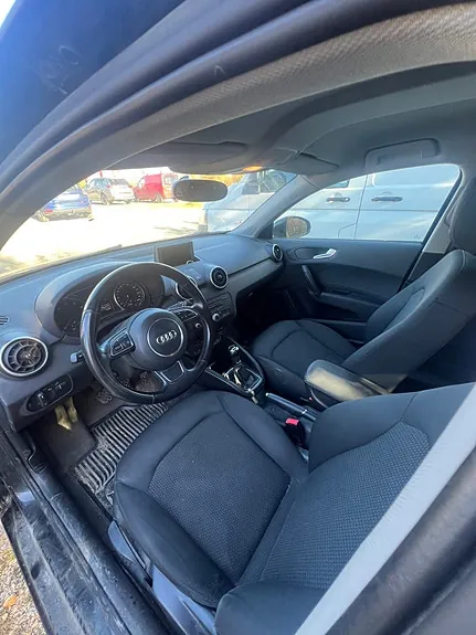 Audi A1 2012 photo 3
