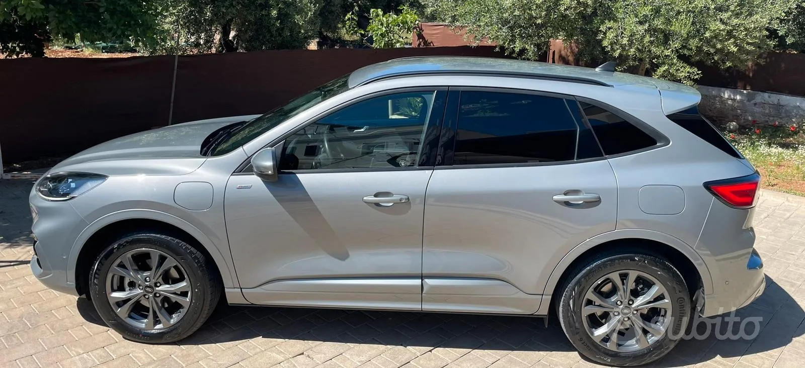 Ford Kuga 2023 photo 3