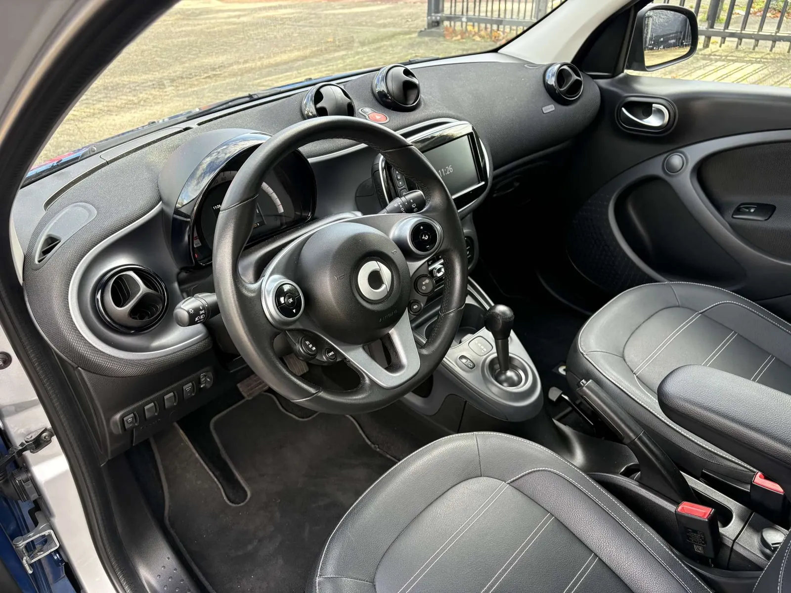 Smart Forfour 2018 photo 2