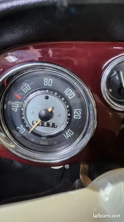 Volkswagen Karmann Ghia 1965 photo 5