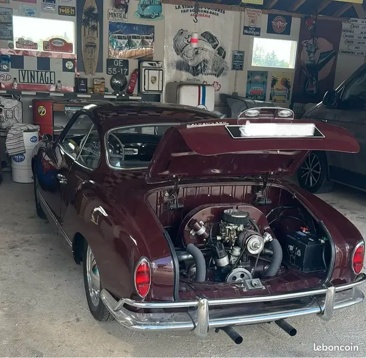 Volkswagen Karmann Ghia