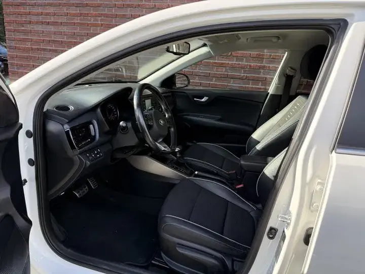 Kia Rio 2020 photo 3