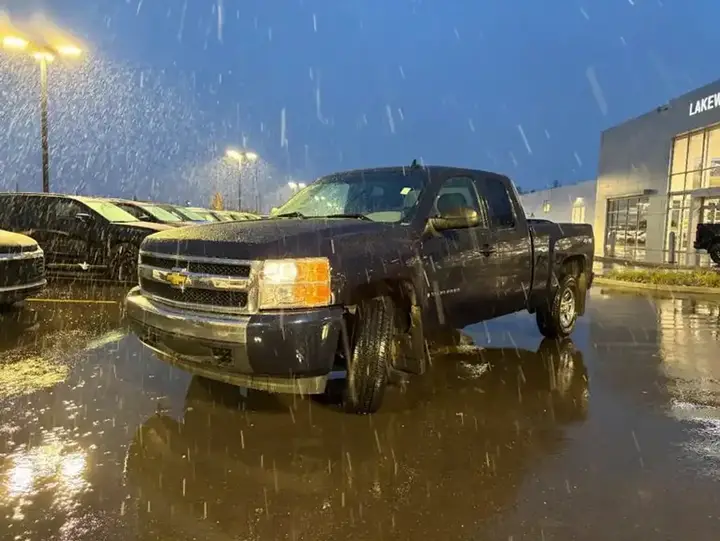 Chevrolet Silverado 1500 2008 photo 3