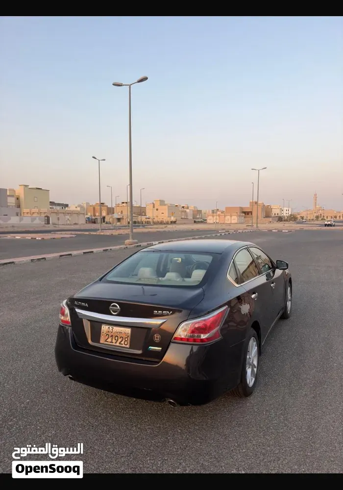 Nissan Altima 2015 photo 4