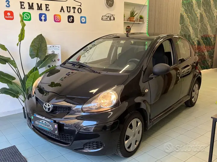 Toyota Aygo 2010 photo 2