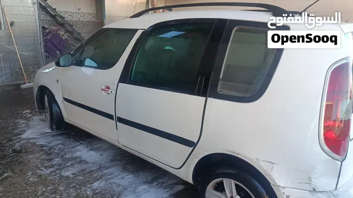Skoda Roomster 2013 photo 3