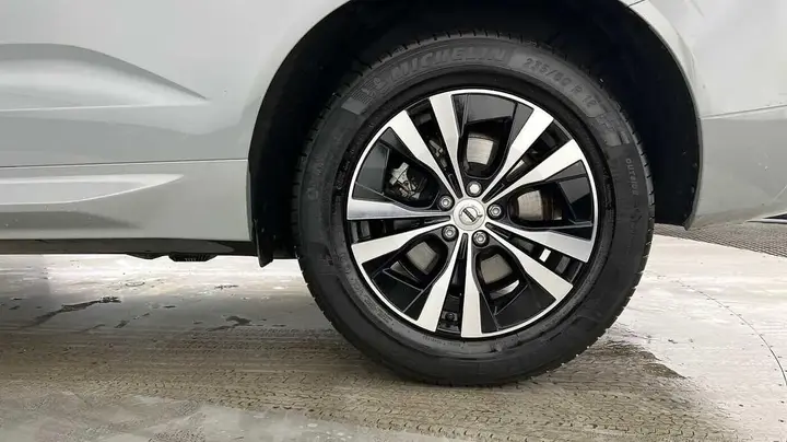 Volvo Xc60 2023 photo 4