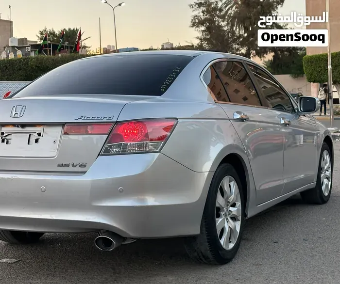 Honda Accord 2010 photo 4