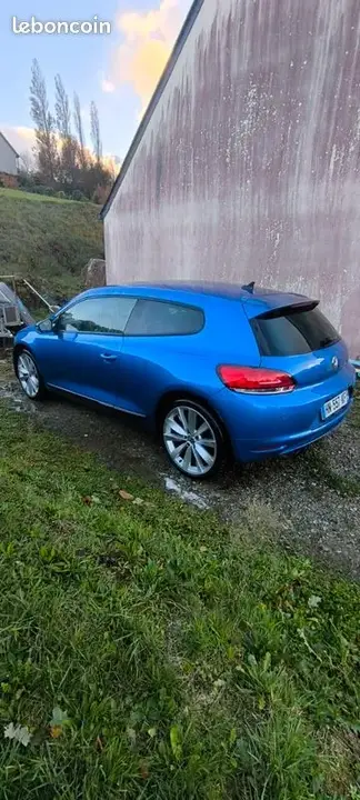 Volkswagen Scirocco 2011 photo 2