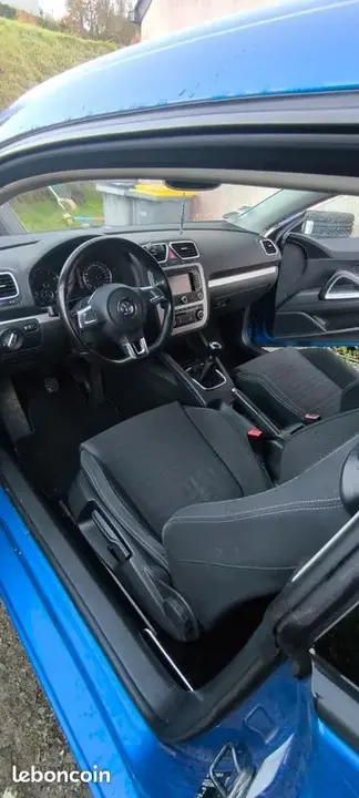 Volkswagen Scirocco 2011 photo 3