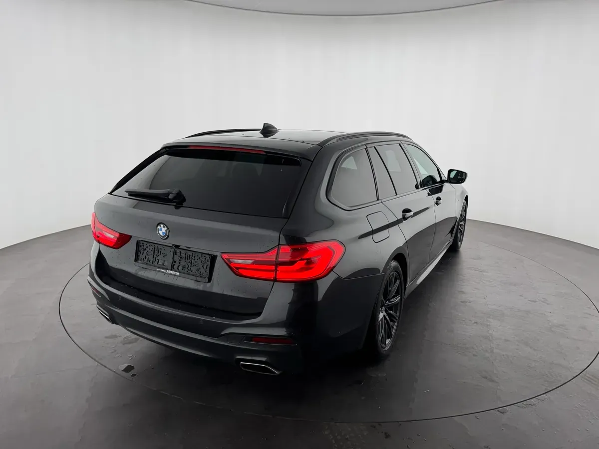 BMW 5 Series 2020 photo 3