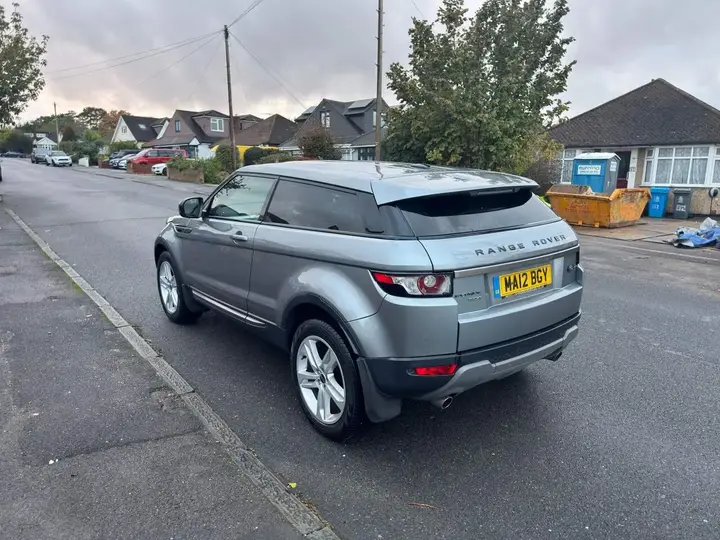 Land Rover Range Rover Evoque 2012 photo 4
