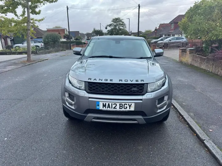 Land Rover Range Rover Evoque 2012 photo 2