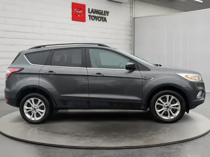 Ford Escape 2018 photo 4