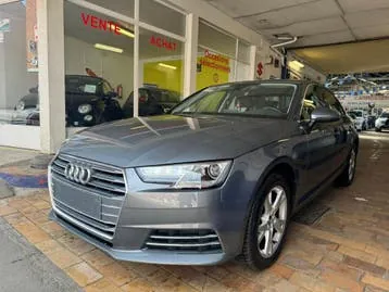 Audi A4 2018 photo 2