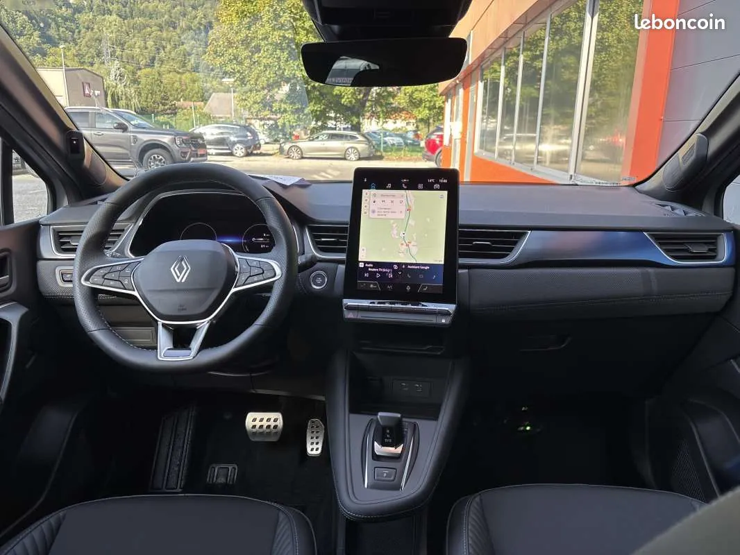 Renault Captur 2026 photo 2