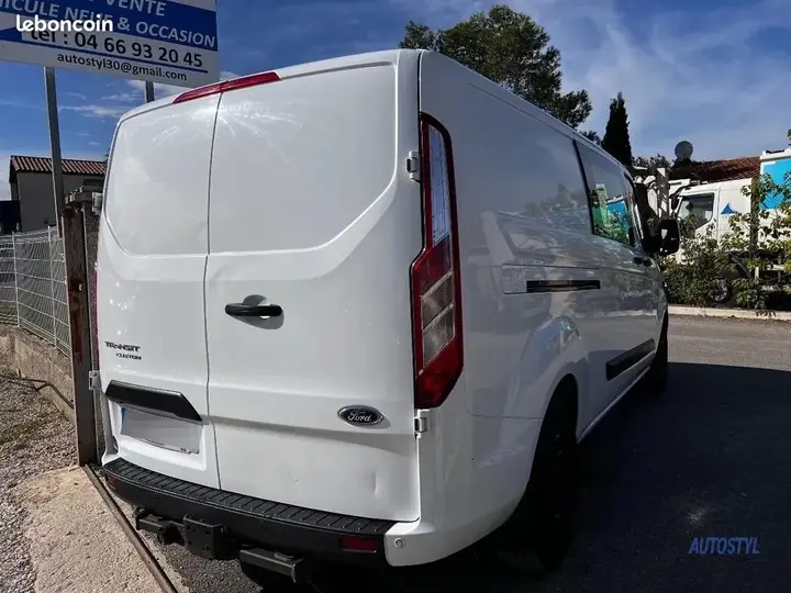 Ford Tourneo Custom 2022 photo 3